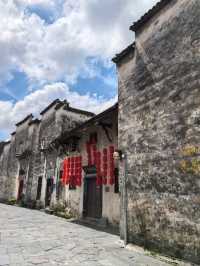 Architecture, Ancestors, and Artistry: The Story of Xidi