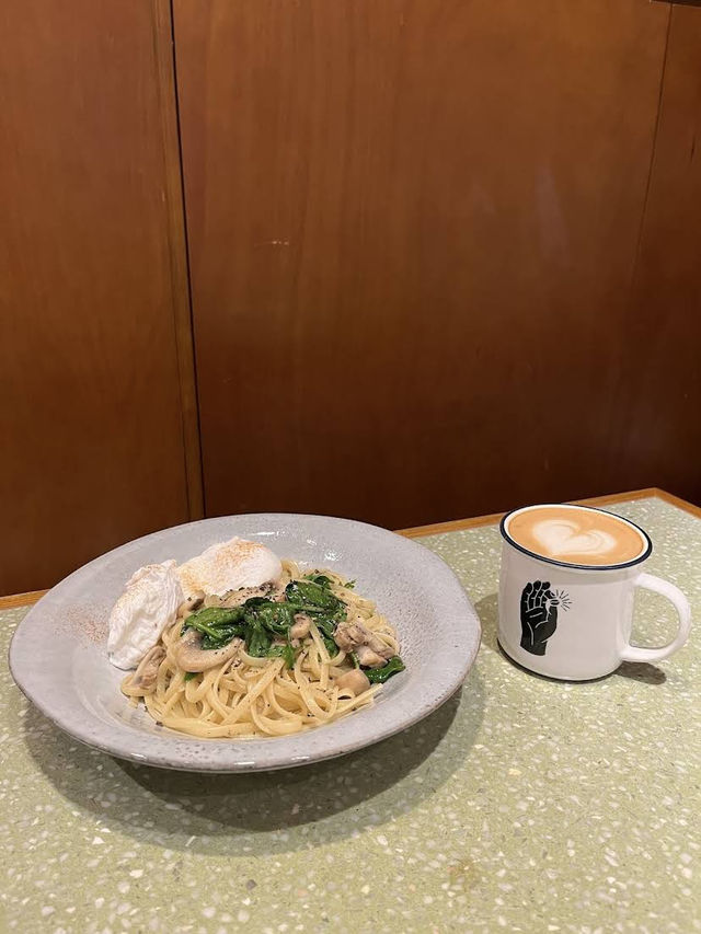 Industrial Chic Meets Specialty Brews at Urban Coffee Roaster (Tsim Sha Tsui) Industrial Chic Meets Specialty Brews at Urban Coffee Roaster (Tsim Sha Tsui)