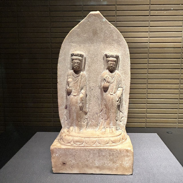 A Journey of Serenity: Chinese Buddhist Sculpture in the Asia Gallery 🪷