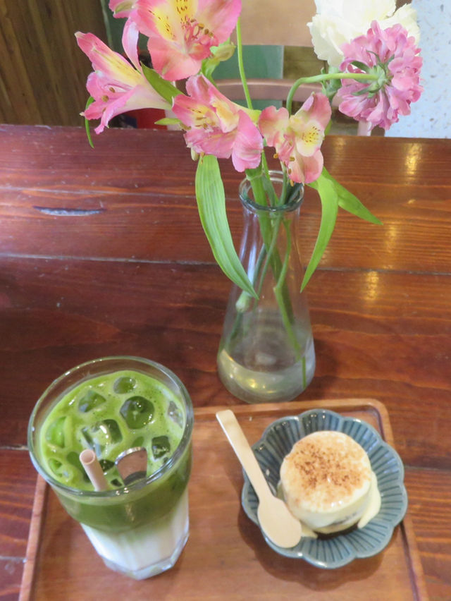 ☕ Bancông Cafe & Restaurant – Hanoi Old Quarter ☕ Bancông Cafe & Restaurant – Hanoi Old Quarter