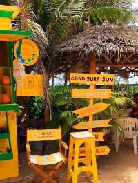 คาเฟ่เป็ดน่ารักๆ More than beach cafe Cha am
