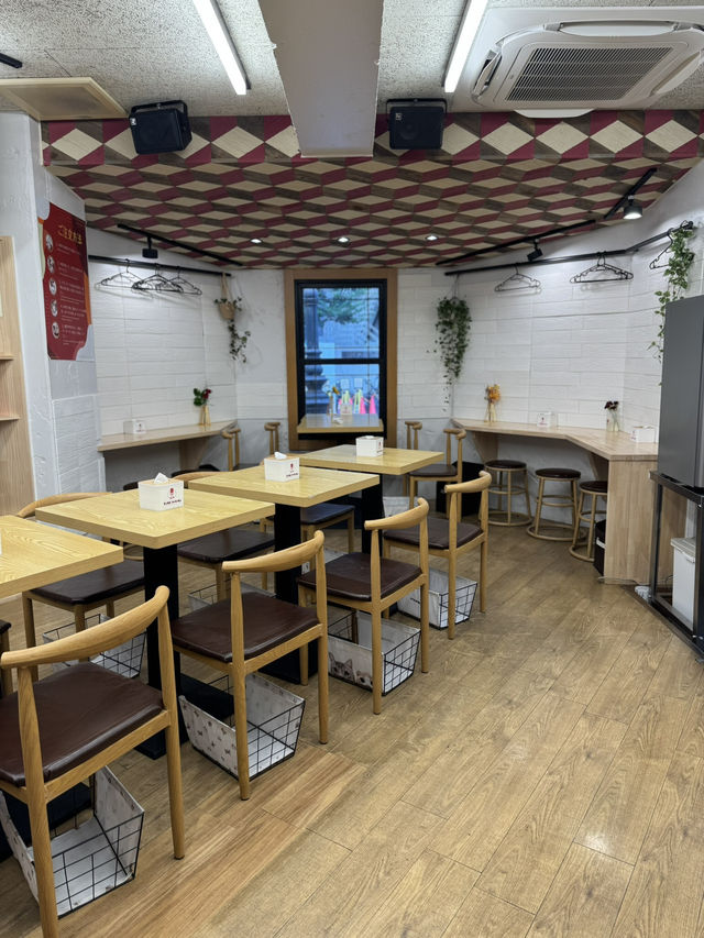 【大阪/梅田】大人気で行列ができるマーラータン専門店