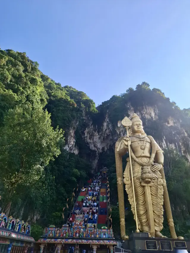 Kuala Lumpur Travel Guide - Discover the Heart of Malaysia 