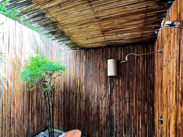 โรงแรม Six Senses Smaui