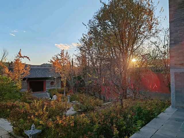 Autumn Charm in the Water Town