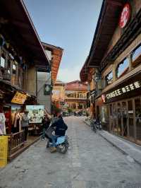 เมืองโบราณ🏘️ อดีตเส้นทางส่งชาทอดยาวจนถึงอินเดีย