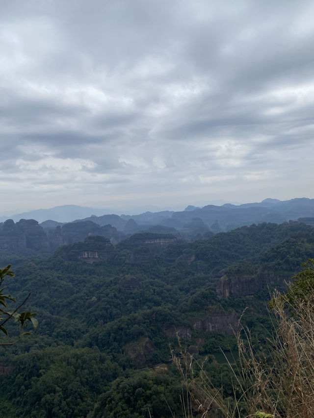世界級的地質公園-丹霞山,想不到這麼容易就能到達 世界級的地質公園-丹霞山,想不到這麼容易就能到達