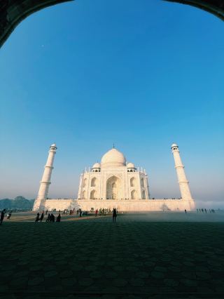 The Beauty of Taj Mahal is Magical 