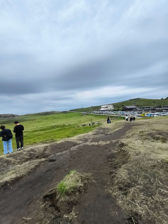 Discover Kyushu’s Best Natural Gem – Mount Aso & New Kusasenri
