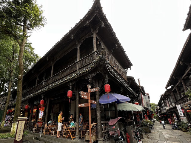 Beautiful Ancient City, lot's to see and do, a small taste of old Chinese tradition & culture.