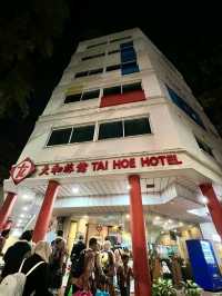 “Compact Convenience: Friendly Stays by Farrer Park MRT”