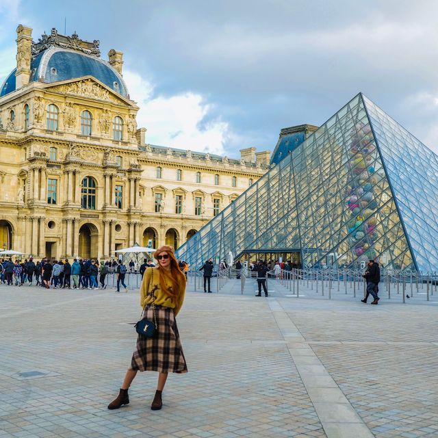 Louvre Travel Guide
