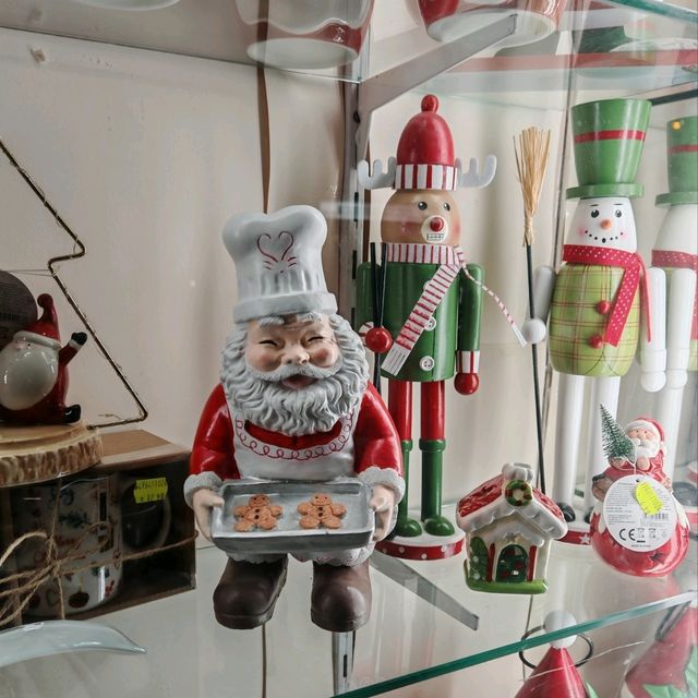 Christmas Gift Ideas for the Kitchen on Liguria Street in Taranto!  