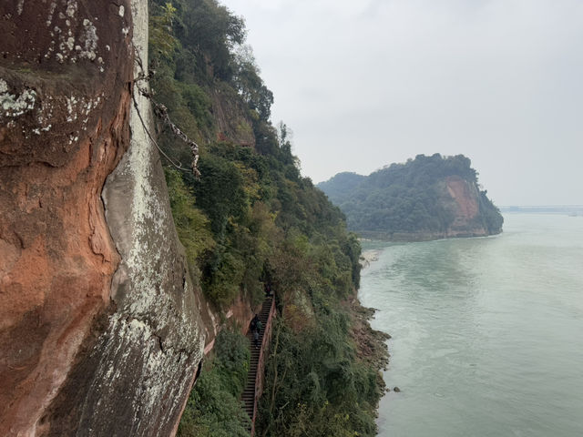 A Day Trip to UNESCO Leshan Giant Buddha from Chengdu