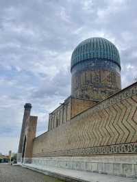 The Bibi-Khanym Mosque