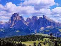 Enjoy the hiking adventures at the Dolomites, the natural gem of Italy!