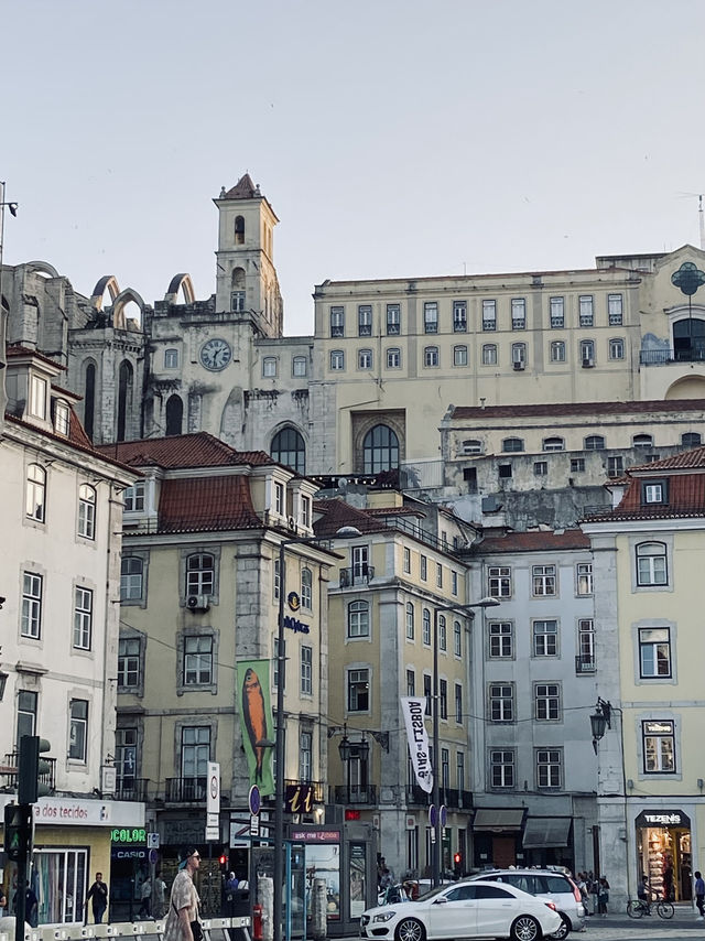 Lisbon ：A City That Smiles in the Sun