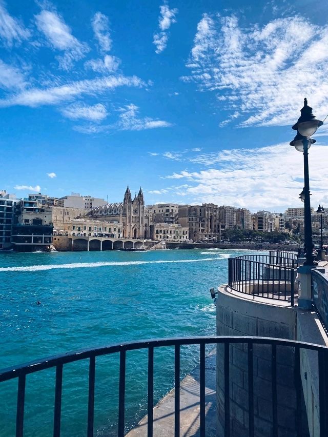 ✨ A Day in St. Julian's, Malta: Vibrant Vibes & Mediterranean Magic! ✨🌊