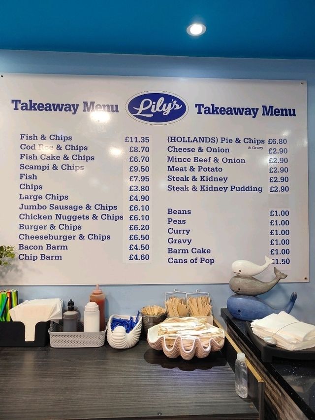 Lily’s Traditional – A Golden Catch in Blackpool’s Alleyway Haven