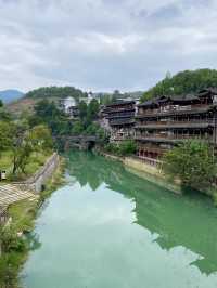 Mesmerizing Nights in Furong Town: Your Dream Yongshun Getaway 🌙✨