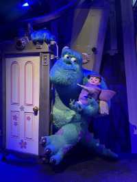 ✨ A dreamy journey through fantasy at Shanghai Disneyland! 🏰🌙