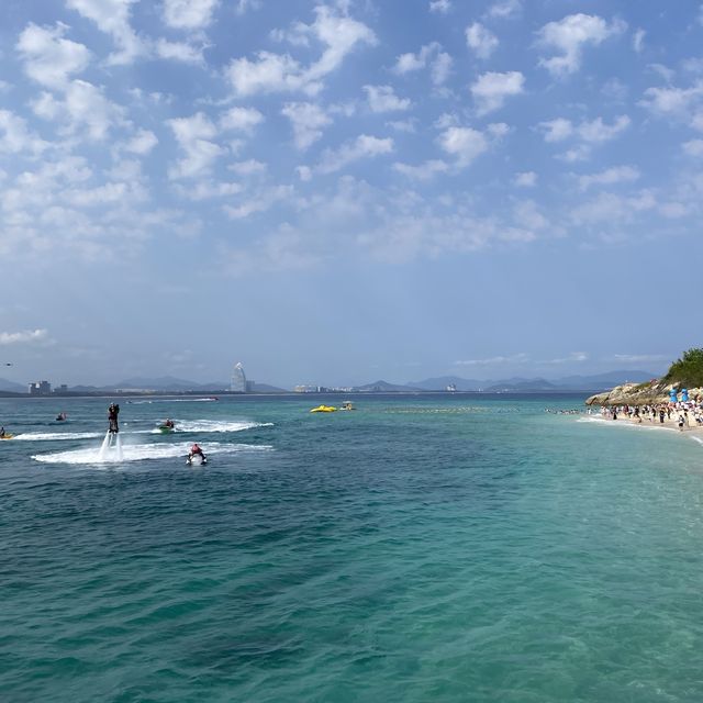 Clearest beach in sanya(wuzhizhou island)