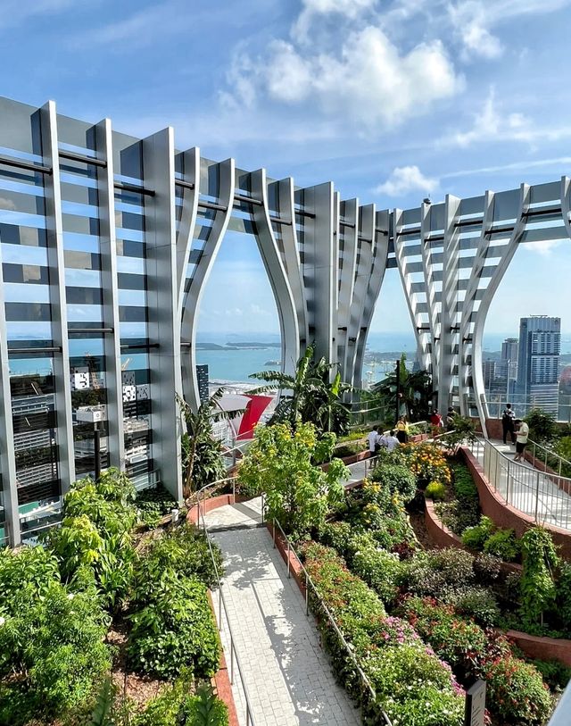 Singapore Travel | You can see the panoramic view from this sky garden!