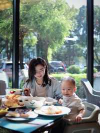 我誇中山一萬遍，抵不上你帶娃來遛一遍