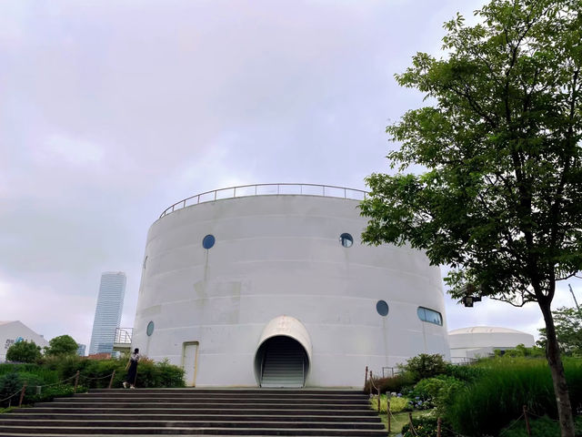 漫遊上海—上海油罐藝術公園