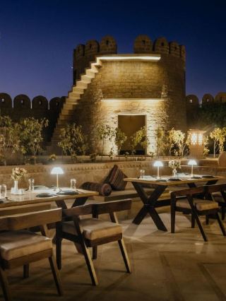 ๐ Jaisalmer's Jewels: Top Hotel Picks! ๐ฐโจ