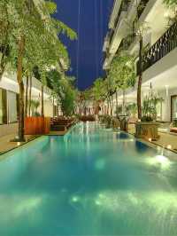 🌟 Siem Reap's Hidden Gem: Golden Temple Retreat 🌴✨