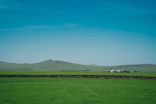 Hulunbuir Car Rental Guide: Fall in Love with the Grassland in Five Steps.
