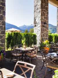 🏔️ Whistler Getaway: Westin Resort & Spa's Top Picks 🛌