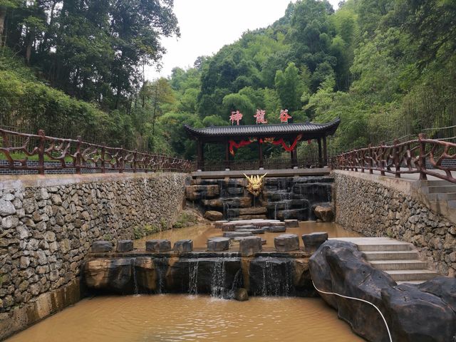 一眼億年~江西萍鄉孽龍洞遊記