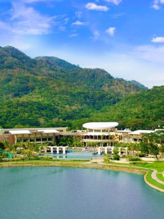 🌴🏖️ Batangas Bliss: Pico Sands Hotel Highlights! 🌞🌊