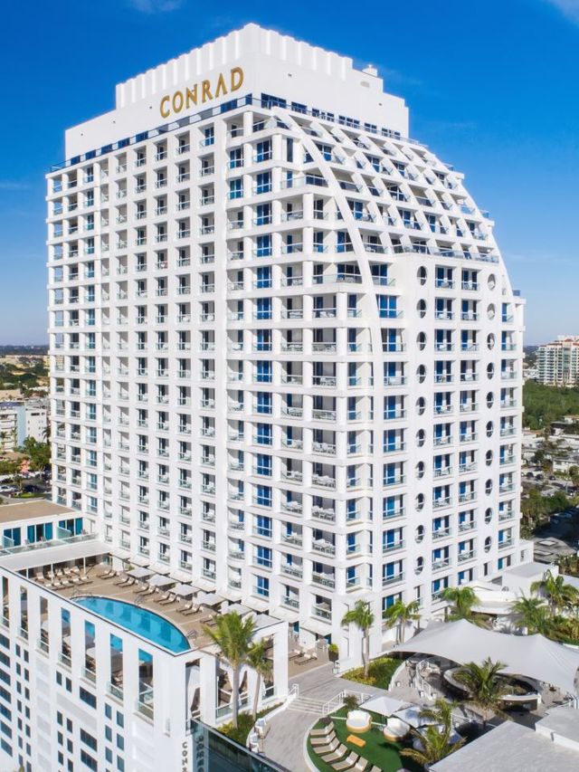🌴🛏️ Luxe Fort Lauderdale Stays: Conrad Beachside Bliss 🌞