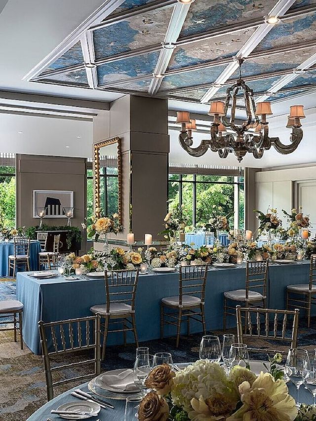 🌟 Boston's Best: Luxe Sleeps at Four Seasons 🛏️✨