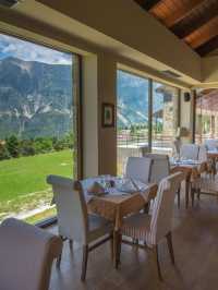 🌟 Greek Getaway: Unwind at Orizontes Tzoumerkon! 🏨✨