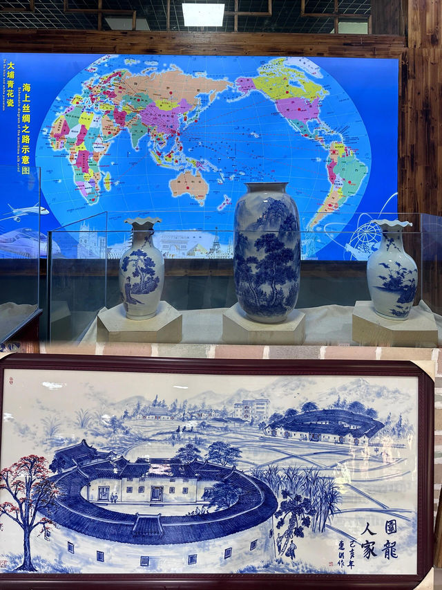 梅州大埔|富大陶瓷「小景德鎮」·天青色牆面。
