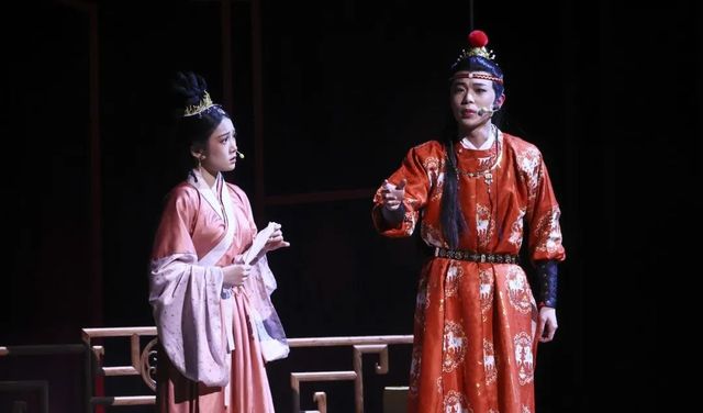 下一站，成都！《紅樓夢》古裝話劇來啦！。