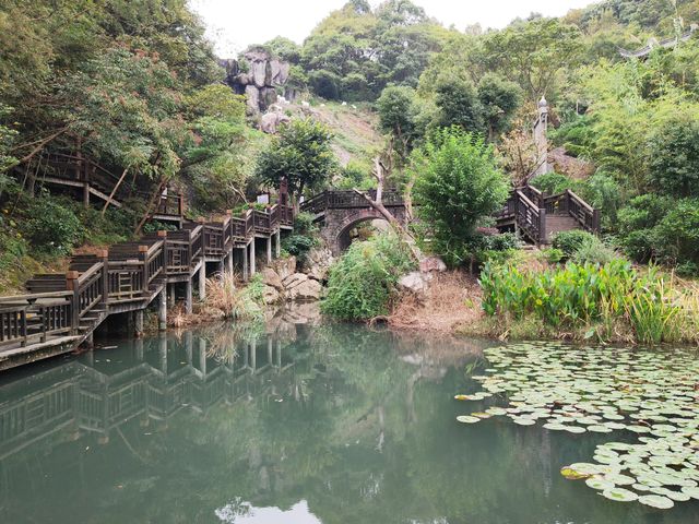 安期峰。