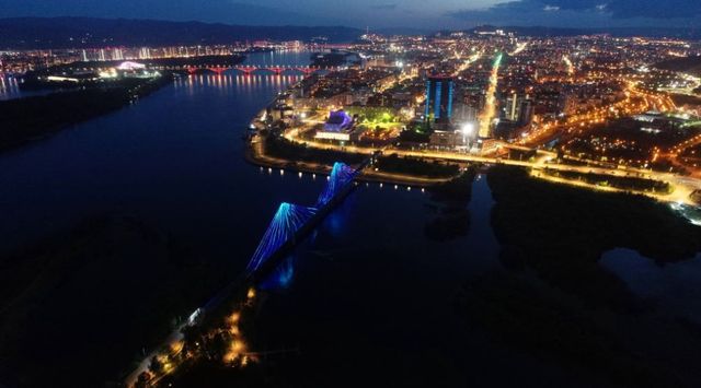 克拉斯諾亞爾斯克的寧靜夏夜