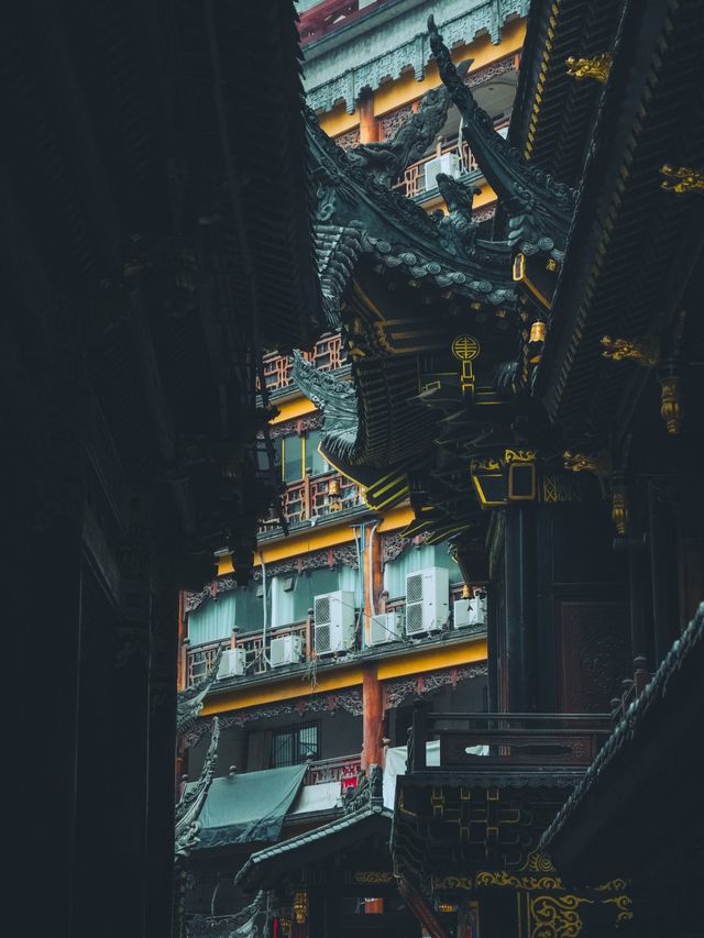 到重慶一定要去的寺院｜在樓群中的羅漢寺