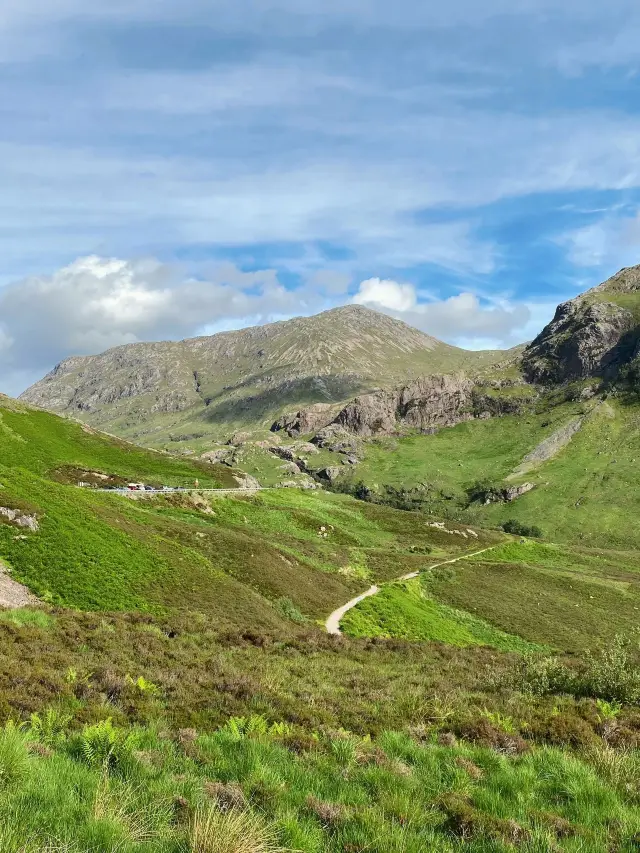 5-Day UK Tour: Discover the Charm of Ancient Towns and Villages