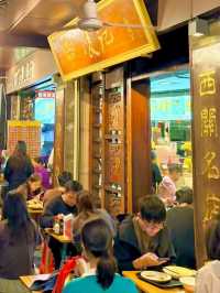 A Foodie’s Delight Around Liwan Lake
