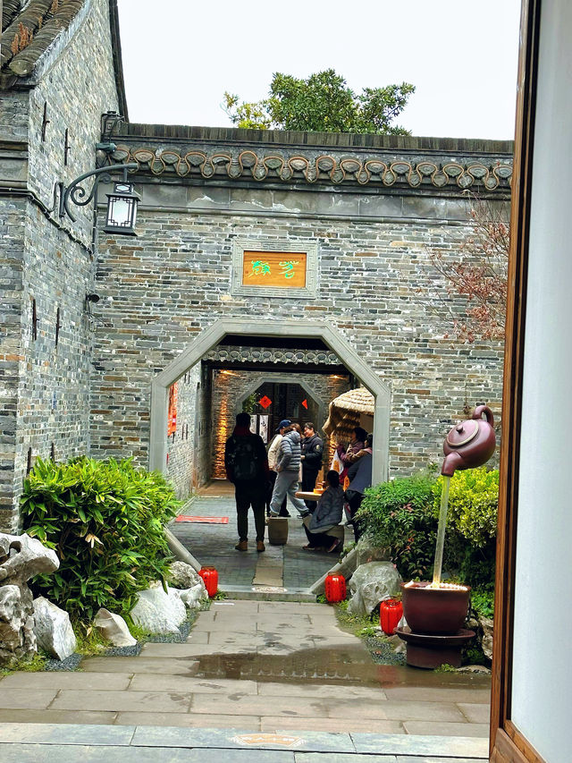 喺揚州東關街，邂逅春天嘅浪漫桃花