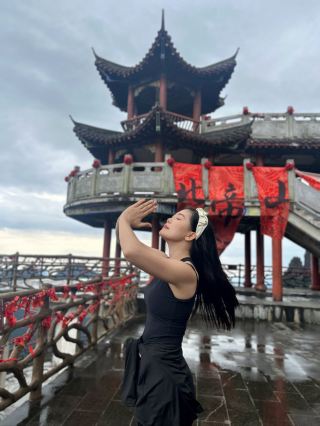 Don't Miss Zhangjiajie, This Mountain in Guangxi Will Make You Cry with Joy