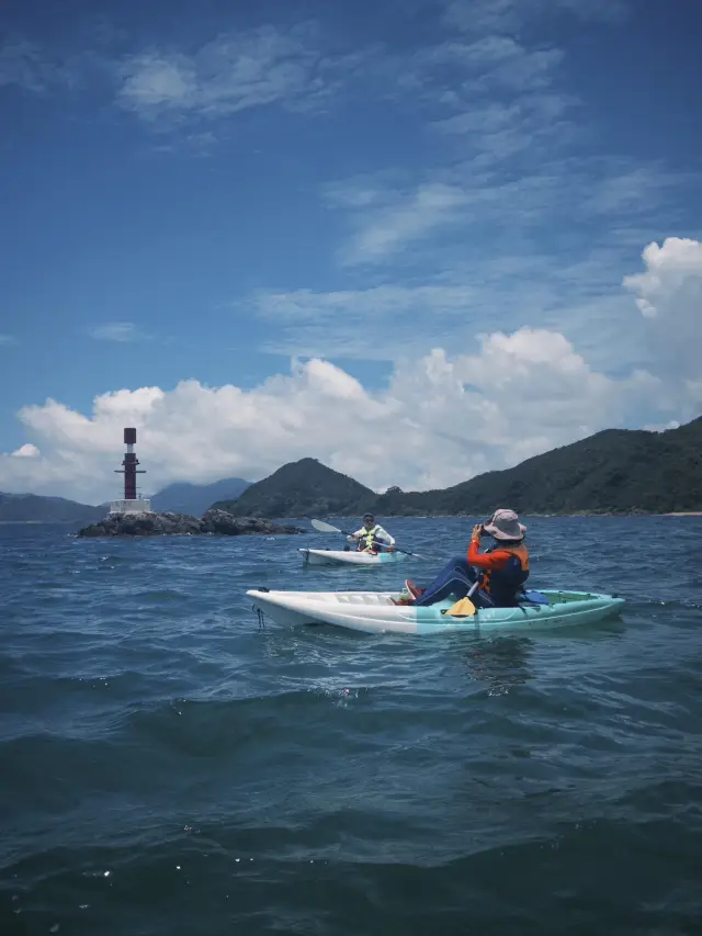 ฮ่องกงอ่าววิสกี้: อ่าวแห่งความสนุกกับการพายเรือคายัค