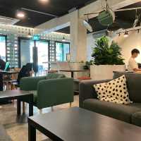 nice spot for coffee and food