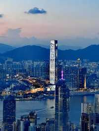 來香港感受電影裡的故事吧